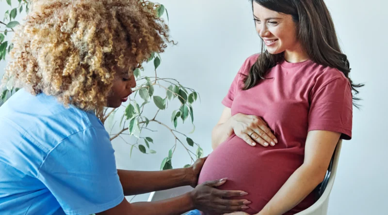 ingiltere doğum yapan anne ve ebe