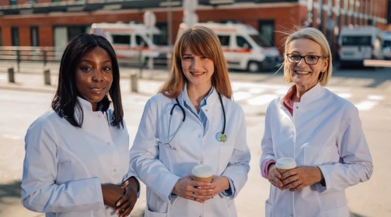 İngiltere NHS kaydı için gerekli belgeler ve hastane tabelası